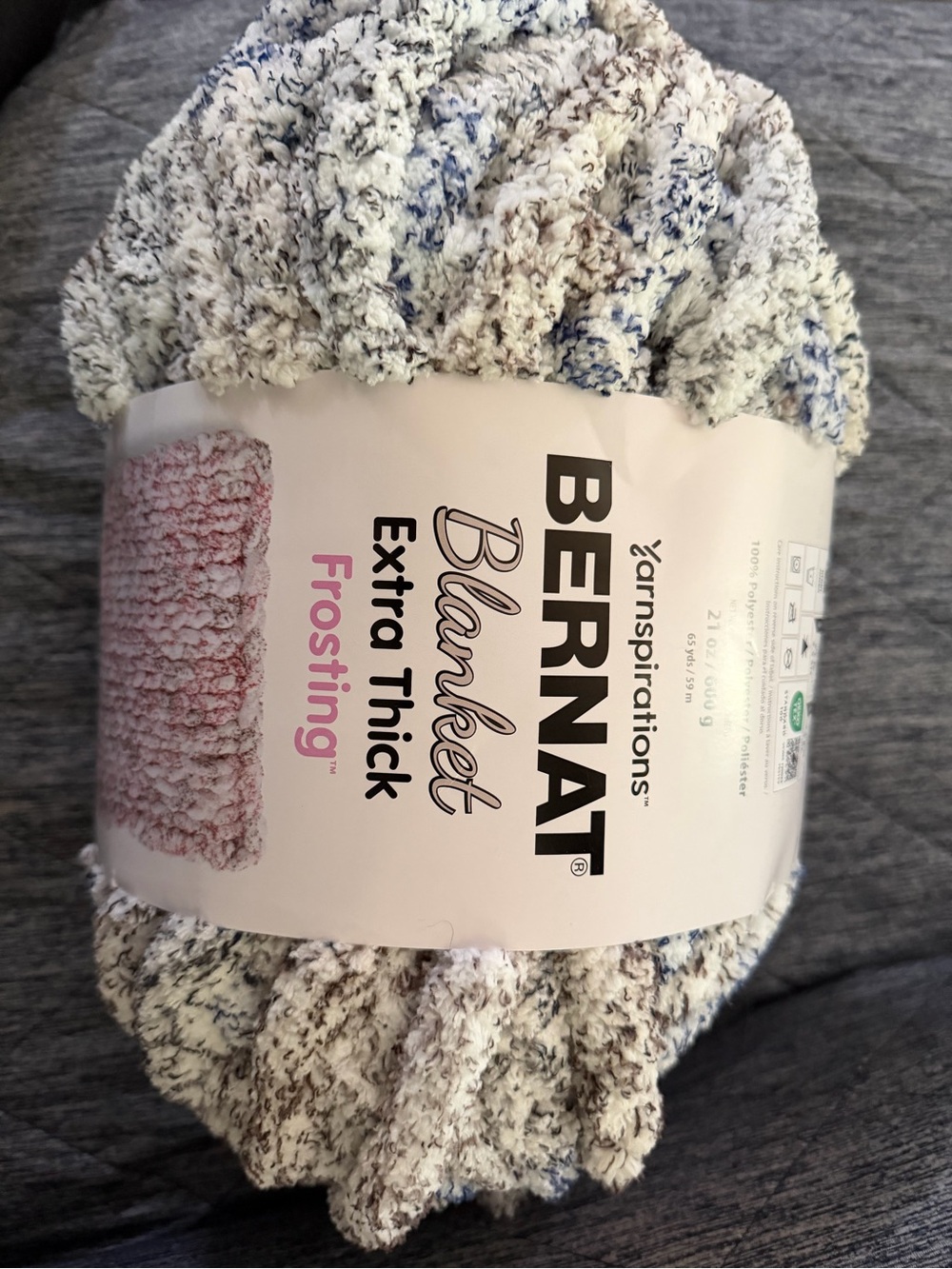Bernat Extra Thick Blanket Yarn - Frosting Onyx